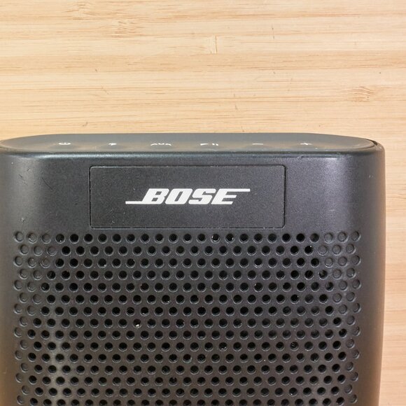 Bose SoundLink Color Bluetooth Speaker / Model 415859 / Tested Workin - Picture 2 of 11